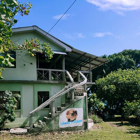 South End Guesthouse Island Escape מראה חיצוני תמונה