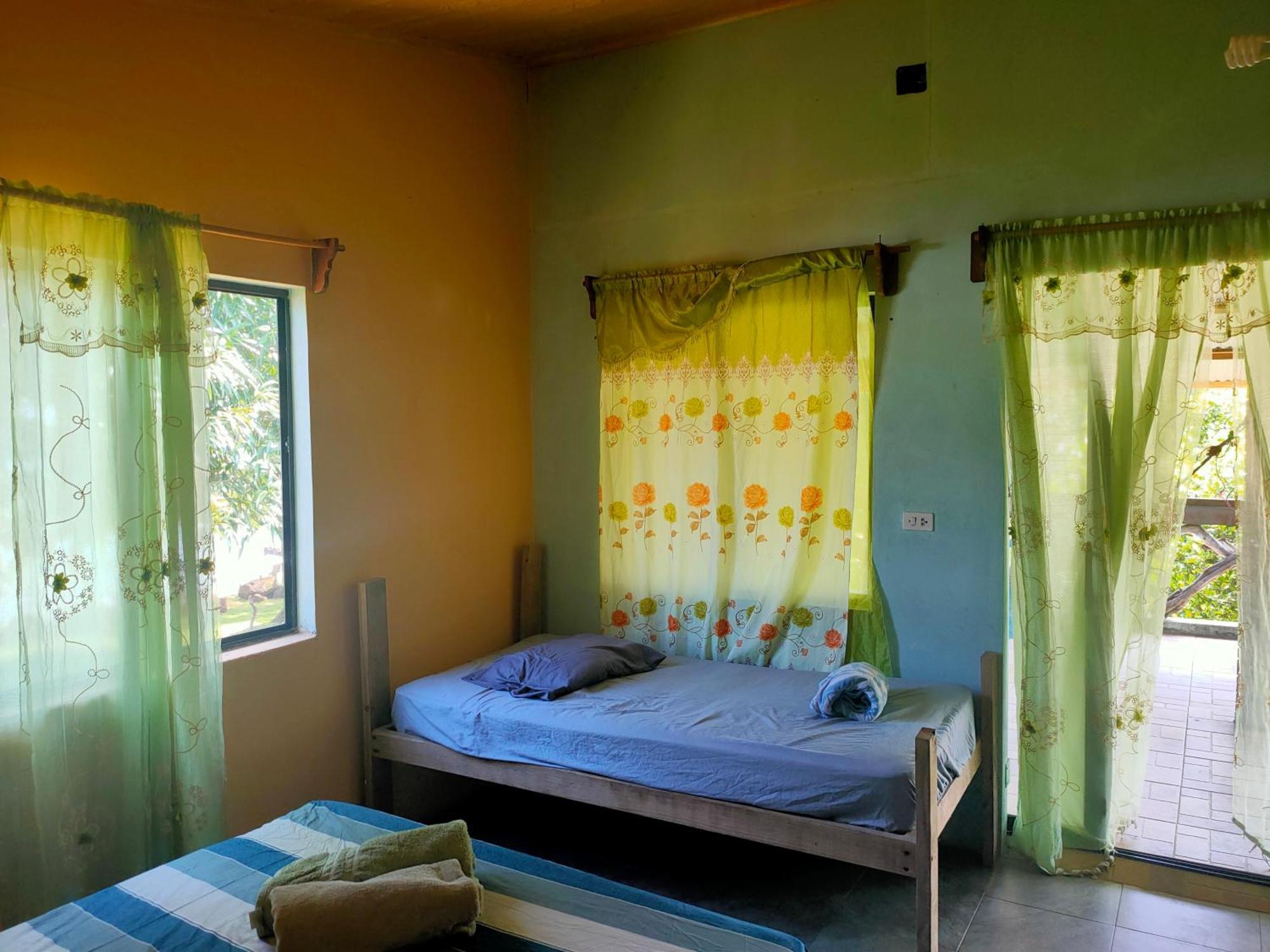 South End Guesthouse Island Escape חדר תמונה